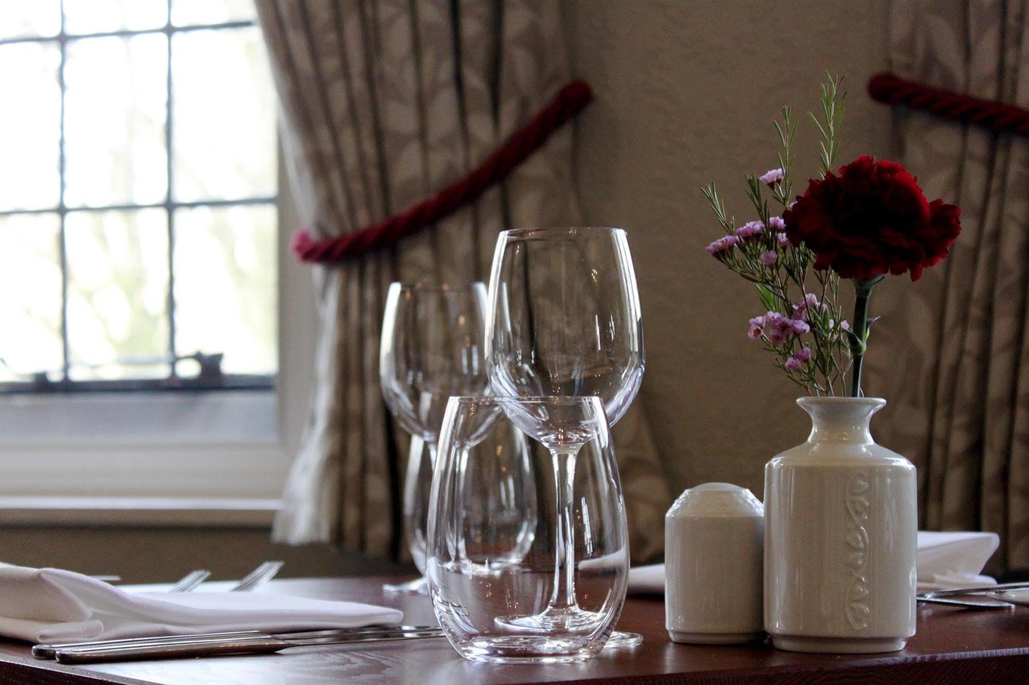 Mallyan Spout Hotel Goathland Eksteriør billede
