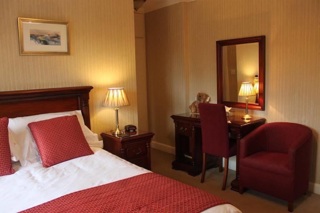 Mallyan Spout Hotel Goathland Eksteriør billede